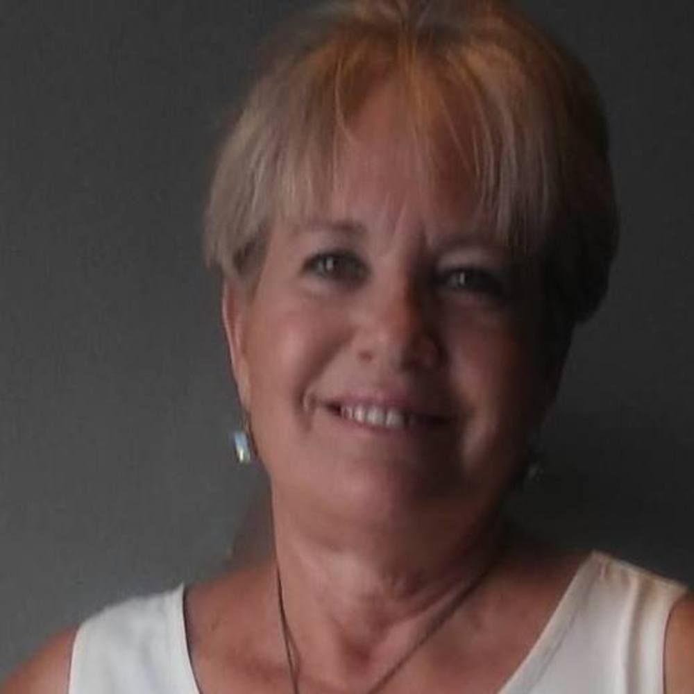 Meet your Posher, Andrea